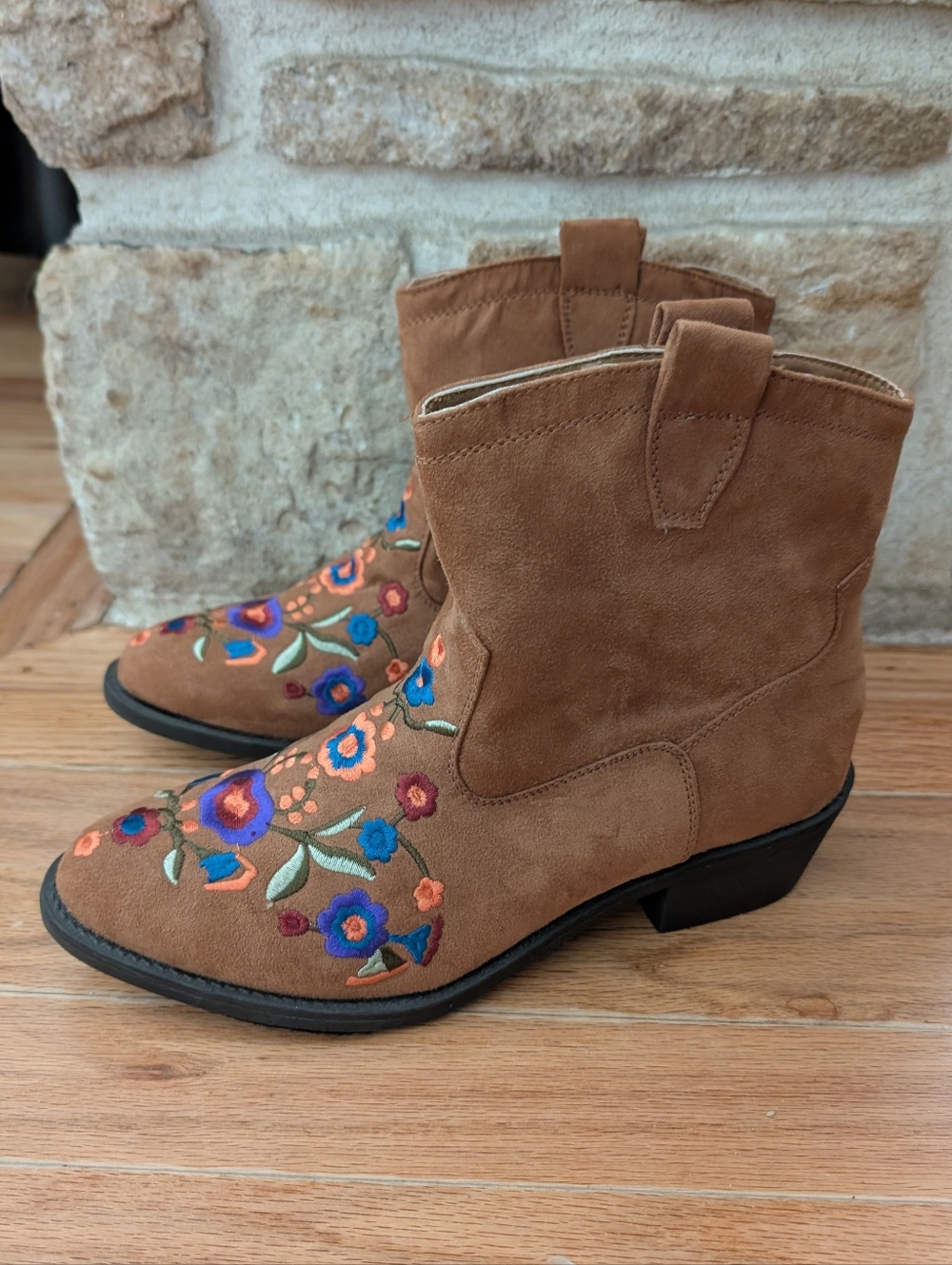 Boho Brown Suede Embroidered Western Ankle Boots Mudd